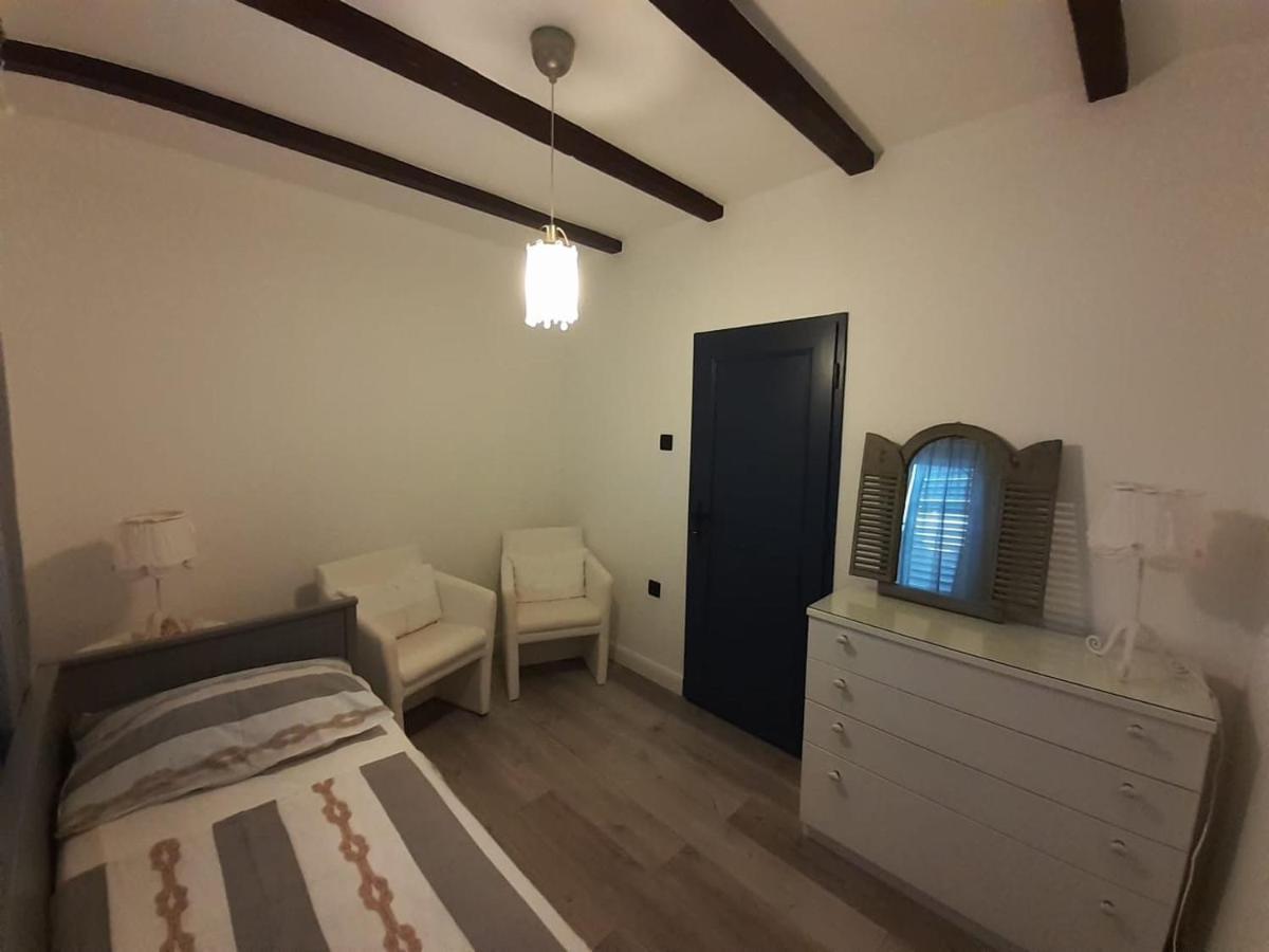 Apartments Dile Сукошан Екстер'єр фото