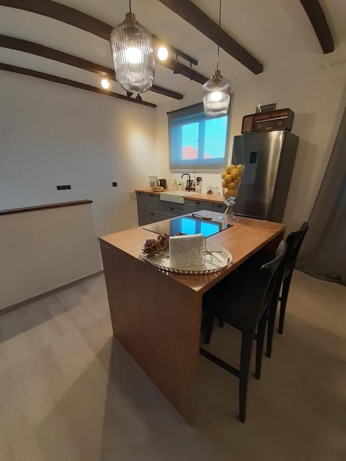 Apartments Dile Сукошан Екстер'єр фото