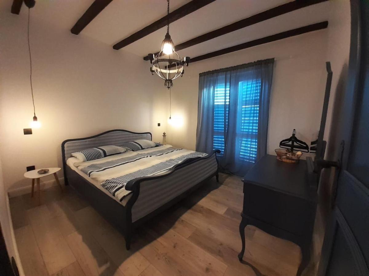 Apartments Dile Сукошан Екстер'єр фото